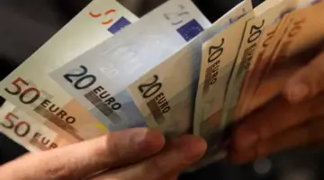 هبوط مفاجئ لسعر اليورو مقابل الجنيه في البنوك المصرية